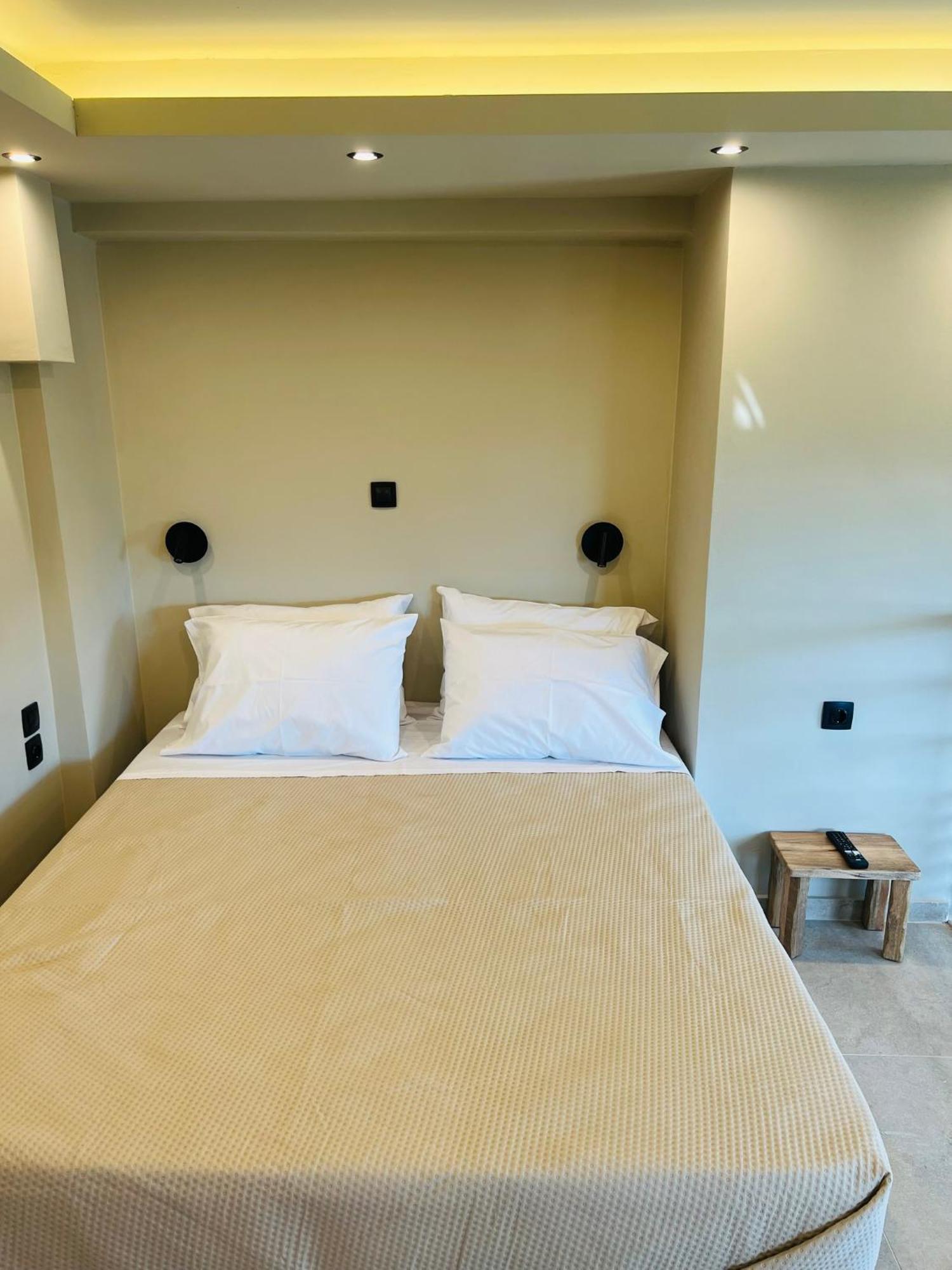 尼基亚娜Athilia公寓式酒店 外观 照片